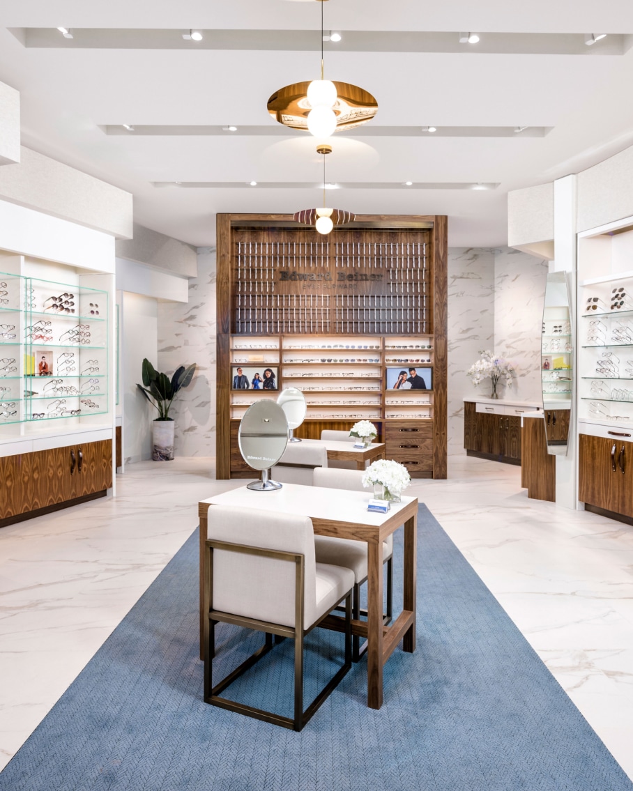 Store image of palm beach